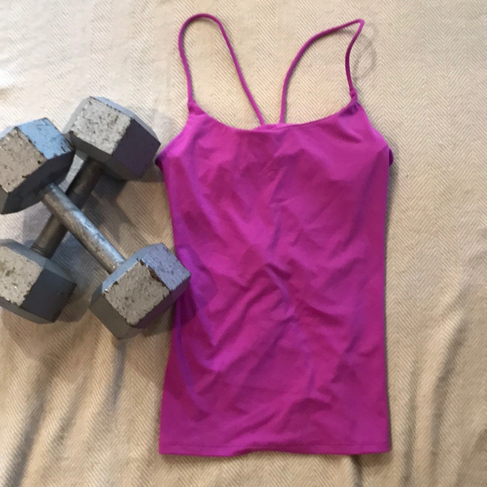 Fabletics top